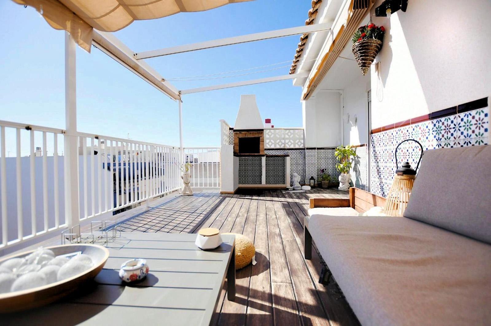 Baltic Paradise - Access - Seaview - Penthouse - Wifi - Air Conditioner - New - Special Offer * Torrevieja