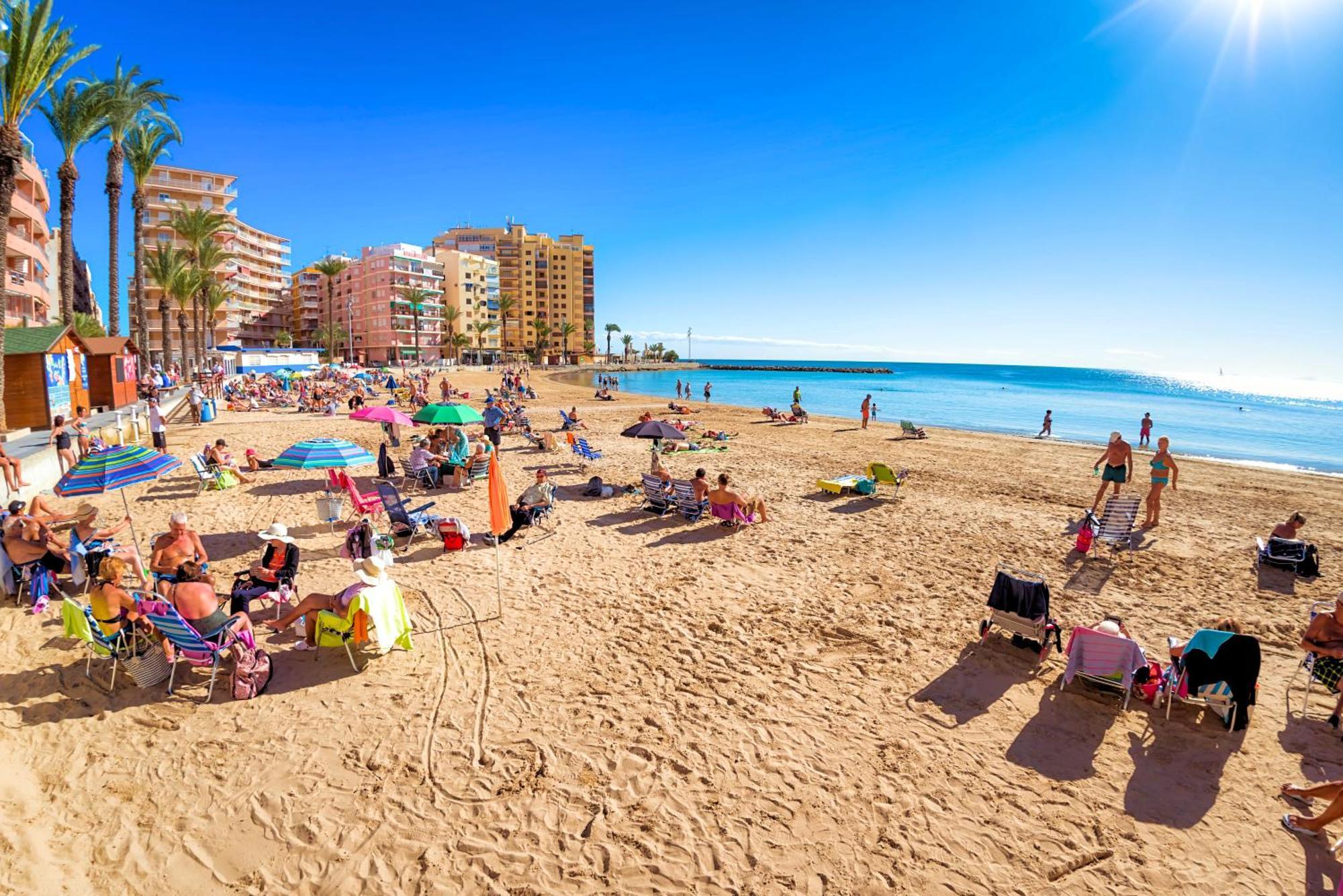 Baltic Paradise - Access - Seaview - Penthouse - Wifi - Air Conditioner - New - Special Offer Apartment Torrevieja